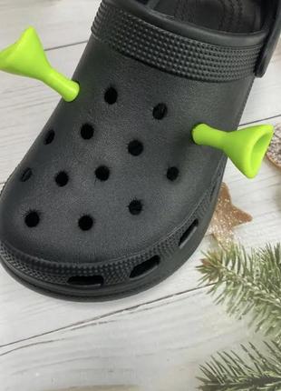 Джибитсы на crocs шрек ушки шрека shrek1 фото