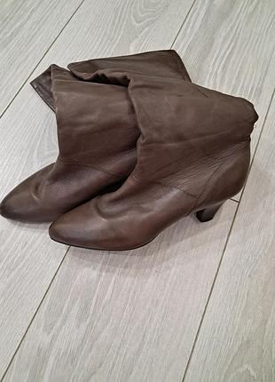 Сапожки кожаные