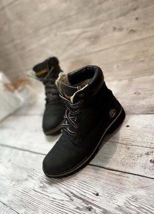 Черевики жіночі зимові timberland чорні, тімберленд, нубук хутро, прошиті шкіра шкіряні5 фото