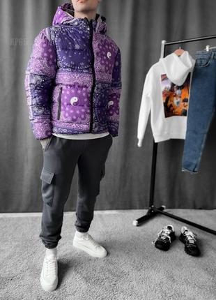 Куртка пуховик фиолетовая с принтами
