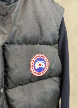 Жилетка «canada goose» люкс качество4 фото