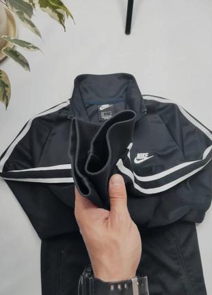 Nike tribute hotsell track top black