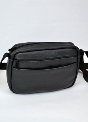 Стильна чоловіча сумка-месенджер з натуральної шкіри флотар, чорного кольору