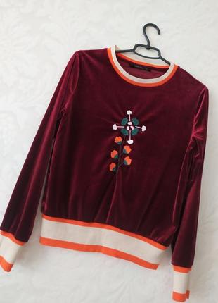 Роскошный брендовый бархатный винный свитер с вышивкой2 фото