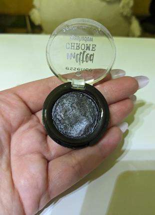 Essence melted chrome eyeshadow в 03 оттенка10 фото