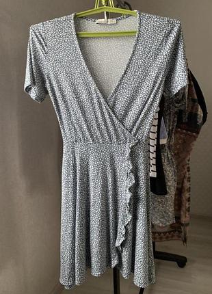 Сукня бренду pull&amp;bear