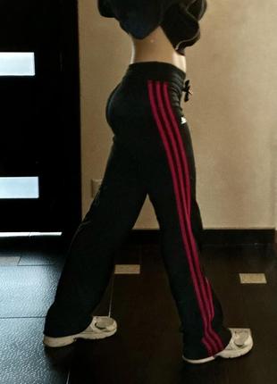 Спортивні штани adidas