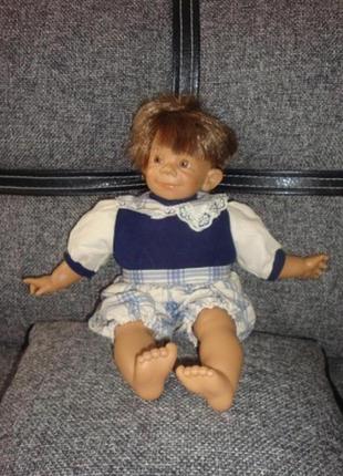 Мальчишка оптимист 40см.германия-характерные куклы.