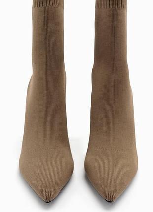 Текстильні еластичні черевики чоботи ботильйони на підборах zara зара