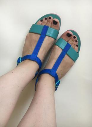 Босоніжки 39 рр agatha ruiz de la prada