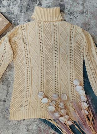 Молочный свитер с косами под горло (38-40 размер)5 фото