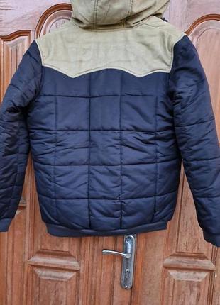 Брендовая фирменная зимняя куртка levi's,оригинал,новая.2 фото