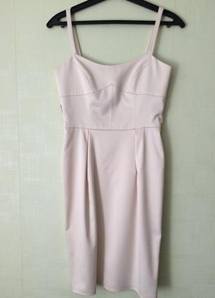 Нарядное платье