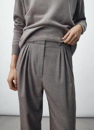 Massimo dutti брюки с защипами из смесовой шерсти4 фото