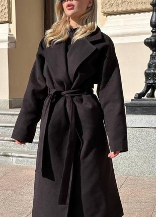 Женское черное кашемировое пальто