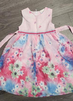 Платье нарядное