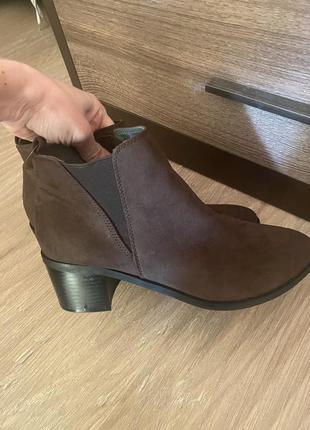 Взуття papaya  нові