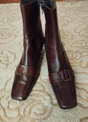 Фірмові шкіряні напівчоботи черевики весна осінь caprice германія 5,5 на 38,5-39 р.