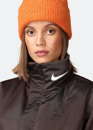 Женская зимняя куртка парка пальто nike sportswear parka. новая, оригинал!2 фото