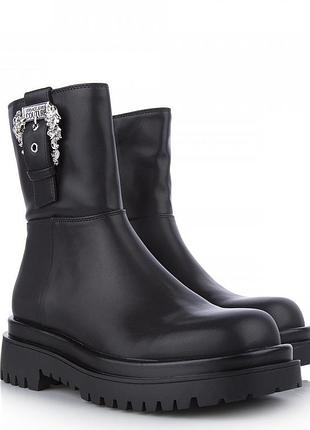 Ботинки женские versace jeans couture черный 788360