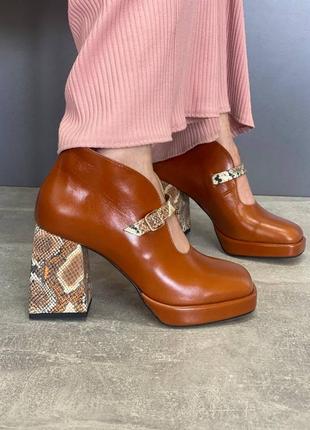 Оригинальные 🧨💣кожаные ботинки на каблуке,36-40, цвет любой2 фото