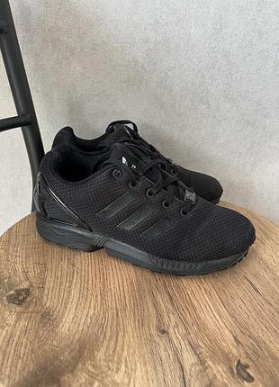 Кроссовки adidas torsion