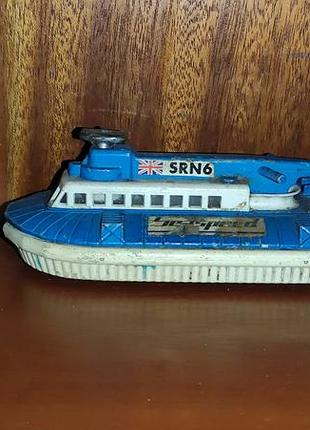 Matchbox superkings k 22 s.r.n.6 hovercraft 1974 велика британія великобритания