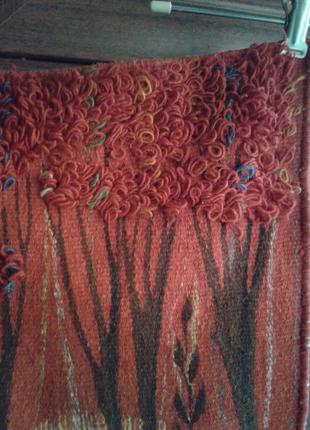 Винажный гобелен , панно коврик , плетеная картина красная с бахромой6 фото