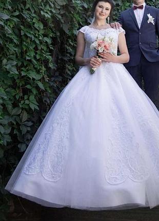 Продаю свадебное платье