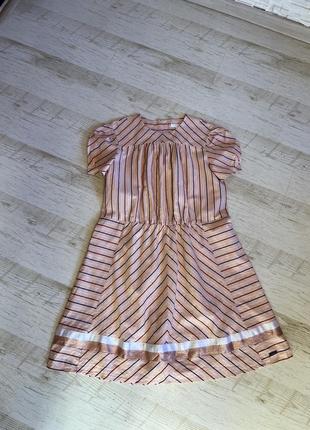Красивое легкое платье для девочки 14р 164см burberry3 фото