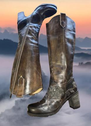 Кожаные сапоги козаки высокие на каблуке webe are оригинальные коричневые1 фото