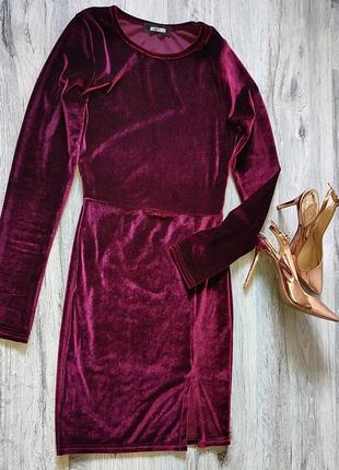 Фирменное платье мини бархат марсал бордовое коктельное футляр бархатное велюровое нарядное праздничное