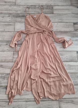 Вишукана сукня в пол плаття vovk asos
