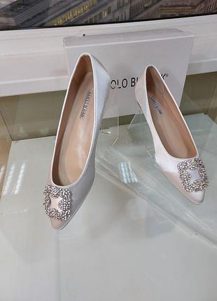 Свадебные атласные балетки для невесты в стиле manolo blahnik, люкс