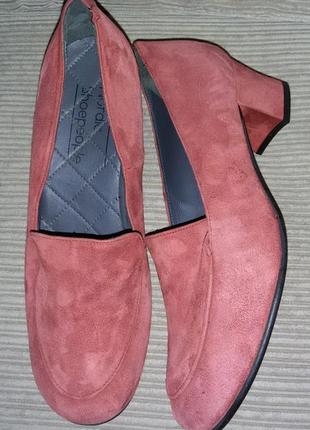 Чудові замшеві туфлі  nordic shoepeople ,іспанія розмір 37 (23,7 см)