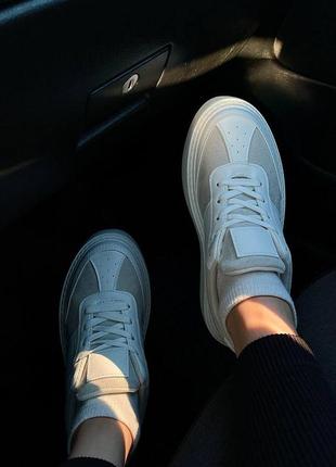 Жіночі білі кросівки, стильні кеди на платформі😍