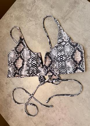 Шикарный змеиный верх купальника shein змея на завязках раздельный узор рептилия змеиная кожа