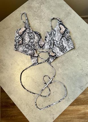 Шикарный змеиный верх купальника shein змея на завязках раздельный узор рептилия змеиная кожа