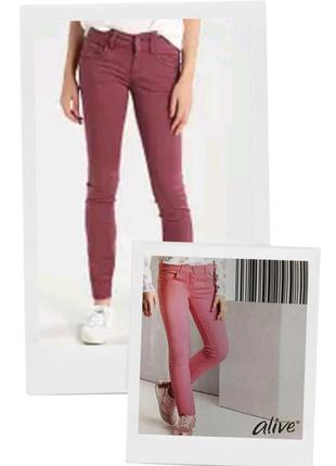 146 см подростковые джинсы аlive slim fit на девочку темно розовые зауженные
