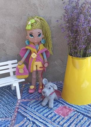 Лялька амигуруми