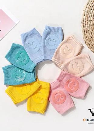 М'ятні антиковзні наколінники із силіконовим антиковзним покриттям смайл smile kids socks.