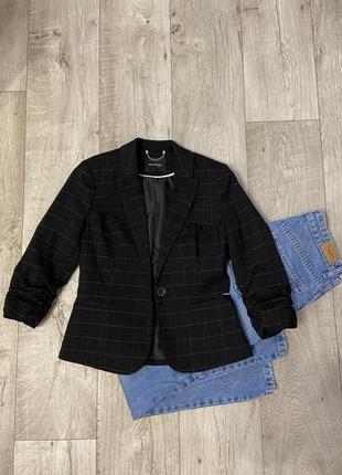 Новый стильный базовый пиджак жакет orsay размер 44