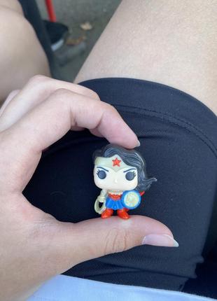 Кіндер джой dc