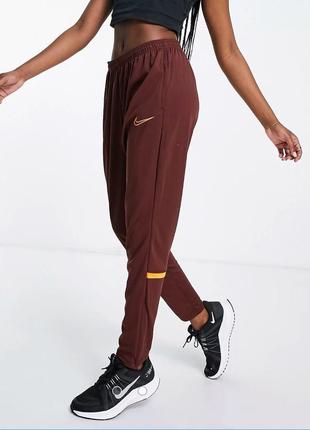 Штаны спортивные утепленные trail nike dri-fit academy