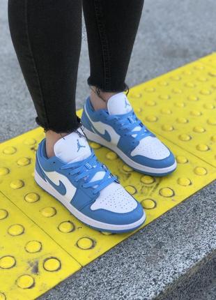 Жіночі кросівки nike air jordan 1 low