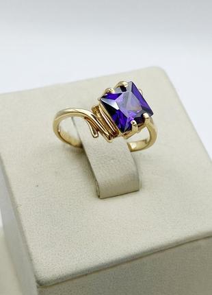 Кольцо золотое с кубическим цирконием 16,5 2,92 г