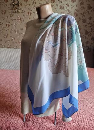 Женский шелковый платок нежный цветочный рисунок gres paris1 фото