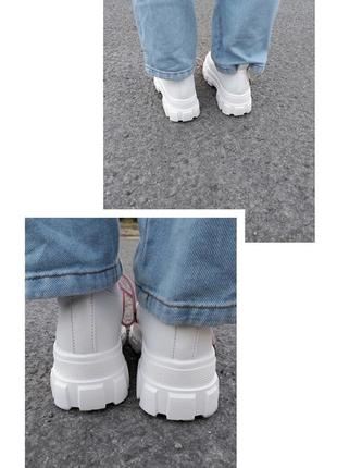 Стильные демисезонные женские кроссовки белого цвета кожаные женские кроссовки эко-кожа белые кроссовки на платформе10 фото