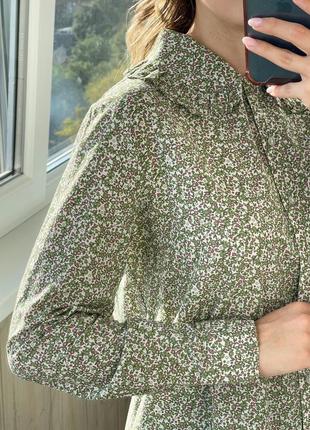 Красивая блуза на пуговицах с воротником в мелкий цветочек 1+1=37 фото