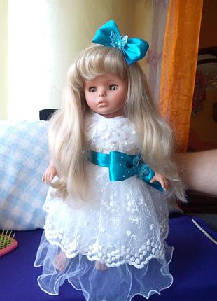 Коллекционная кусла lissi dolls 
48см состояние идеально